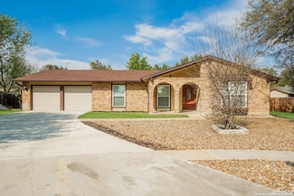 13815 Crested Point, San Antonio, TX 78217