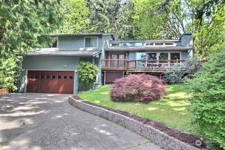 20720 NE 3rd St, Sammamish, WA 98074