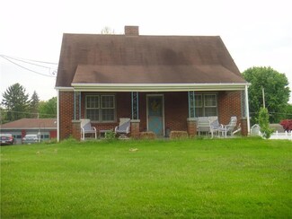 319 Lincoln Ave, Bentleyville, PA 15314