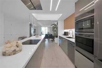 10700 NW 66th St Unit 103, Doral, FL 33178