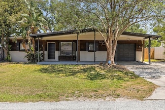 8721 N Whittier St, Tampa, FL 33617