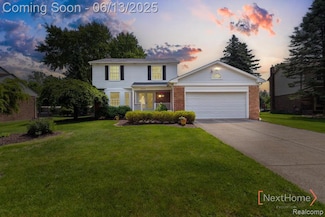 19538 Stamford Dr, Livonia, MI 48152