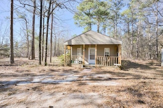 7419 Fullbright Rd, Appling, GA 30802