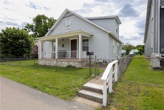 1019 Boulder St, California, PA 15419
