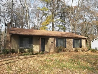 6721 Saddle Point Rd, Charlotte, NC 28212