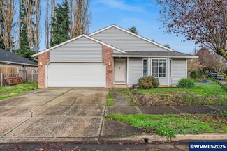 2367 Dorsey Dr, Hubbard, OR 97032