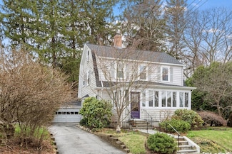 4 Hillside Terrace, Lexington, MA 02420