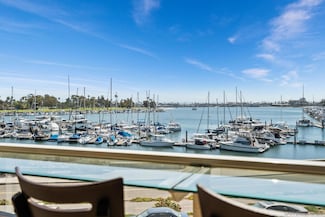 1657 Glorietta Blvd, Coronado, CA 92118