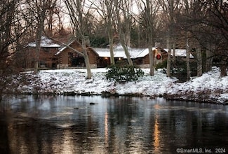 87 Red Coat Rd, Westport, CT 06880