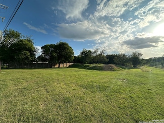 10317 Southwell Rd, San Antonio, TX 78240