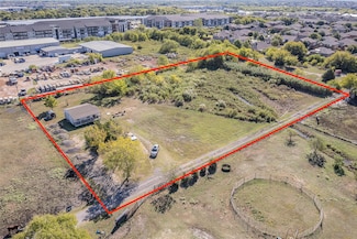 4028 Keller Hicks Rd, Fort Worth, TX 76244