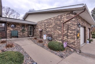 519 Goldsmith St, Chippewa Falls, WI 54729
