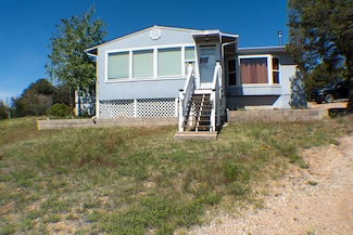 620 Cochise Dr, Walsenburg, CO 81089