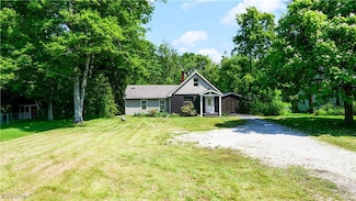 928 Tibbetts Wick Rd, Girard, OH 44420