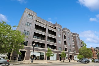 2242 W Lawrence Ave Unit 203, Chicago, IL 60625