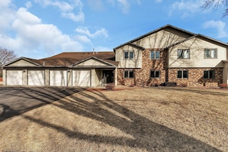 1545 14th St SE, Saint Cloud, MN 56304