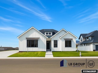 2765 Heathrow Ave, Casper, WY 82609