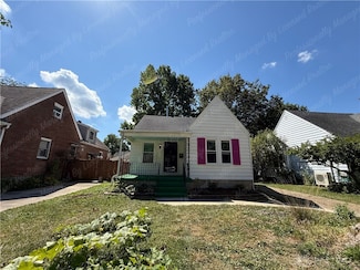 820 Buckingham Rd, Dayton, OH 45419