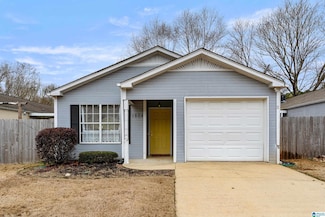 1804 Stonehenge Dr, Birmingham, AL 35215