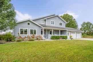 6660 Pine Rd, Benton Harbor, MI 49022