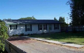 1920 M St, Heyburn, ID 83336