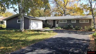 158 158 S Skyline Dr, Mankato, MN 56001