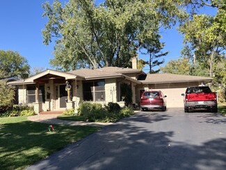 1112 62nd Place, Downers Grove, IL 60516