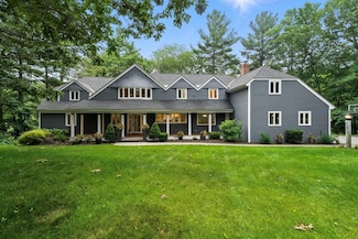 30 Ironwood Rd, North Andover, MA 01845