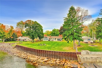 5559 Centenary Shores, Sodus, NY 14551