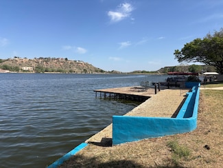 22 S Lake Shore Dr, Ransom Canyon, TX 79366