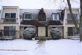 2920 Roberts Dr Unit 5, Woodridge, IL 60517