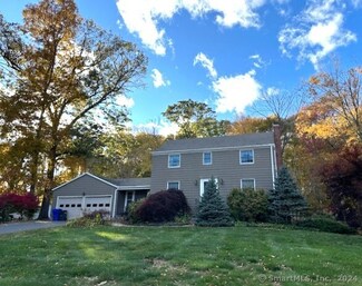 66 Barnsbee Ln, Coventry, CT 06238