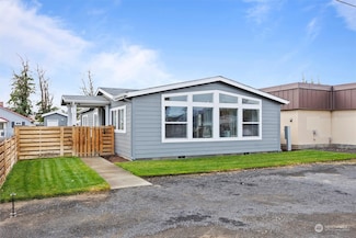 85 2nd St, Touchet, WA 99360