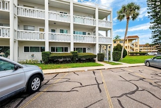 2020 World Parkway Blvd Unit 26, Clearwater, FL 33763