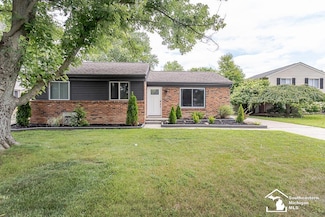 1693 Woodbridge Ct, Canton, MI 48188