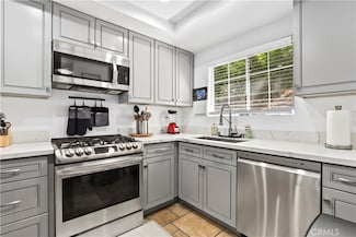 12301 Osborne St Unit 67, Pacoima, CA 91331