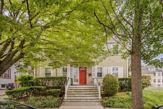 104 W Emerson Ave, Rahway, NJ 07065