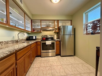 2800 NW 47th Terrace Unit 403B, Lauderdale Lakes, FL 33313