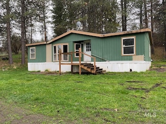174 Elmwood Loop Unit 7, Lenore, ID 83541