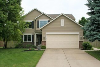 10213 Caliburn Ct, Fishers, IN 46038