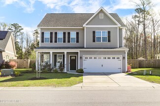 3852 Smooth Water Dr, Castle Hayne, NC 28429