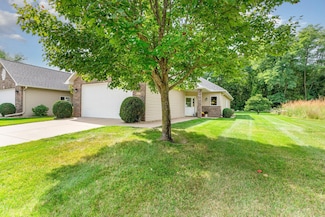 1822 Bohmbach Dr, Red Wing, MN 55066