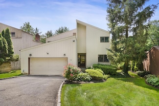 16 Talcott Rd, Rye Brook, NY 10573