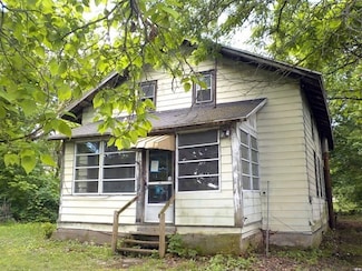 1140 N Main St, Newark, NY 14513