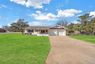 605 N Stadium Dr, Hobart, OK 73651
