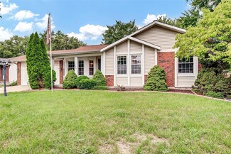 1605 Sunswept Dr, Saint Charles, MO 63303