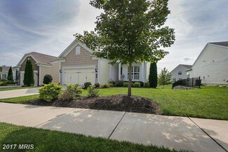 68 Denison St, Fredericksburg, VA 22406