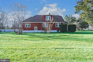 1429 W Oak Rd, Vineland, NJ 08360