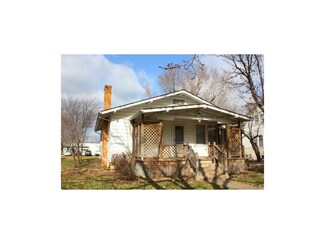 523 W 6th Ave, Garnett, KS 66032