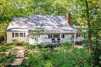819 Rathjen Rd, Brielle, NJ 08730